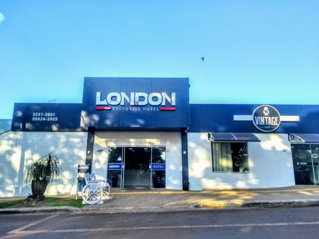 London Executive Hotel Cafelândia Kültér fotó
