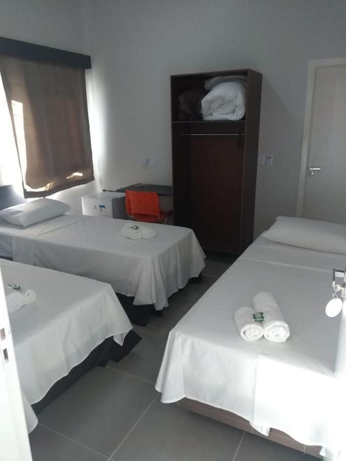 London Executive Hotel Cafelândia Kültér fotó